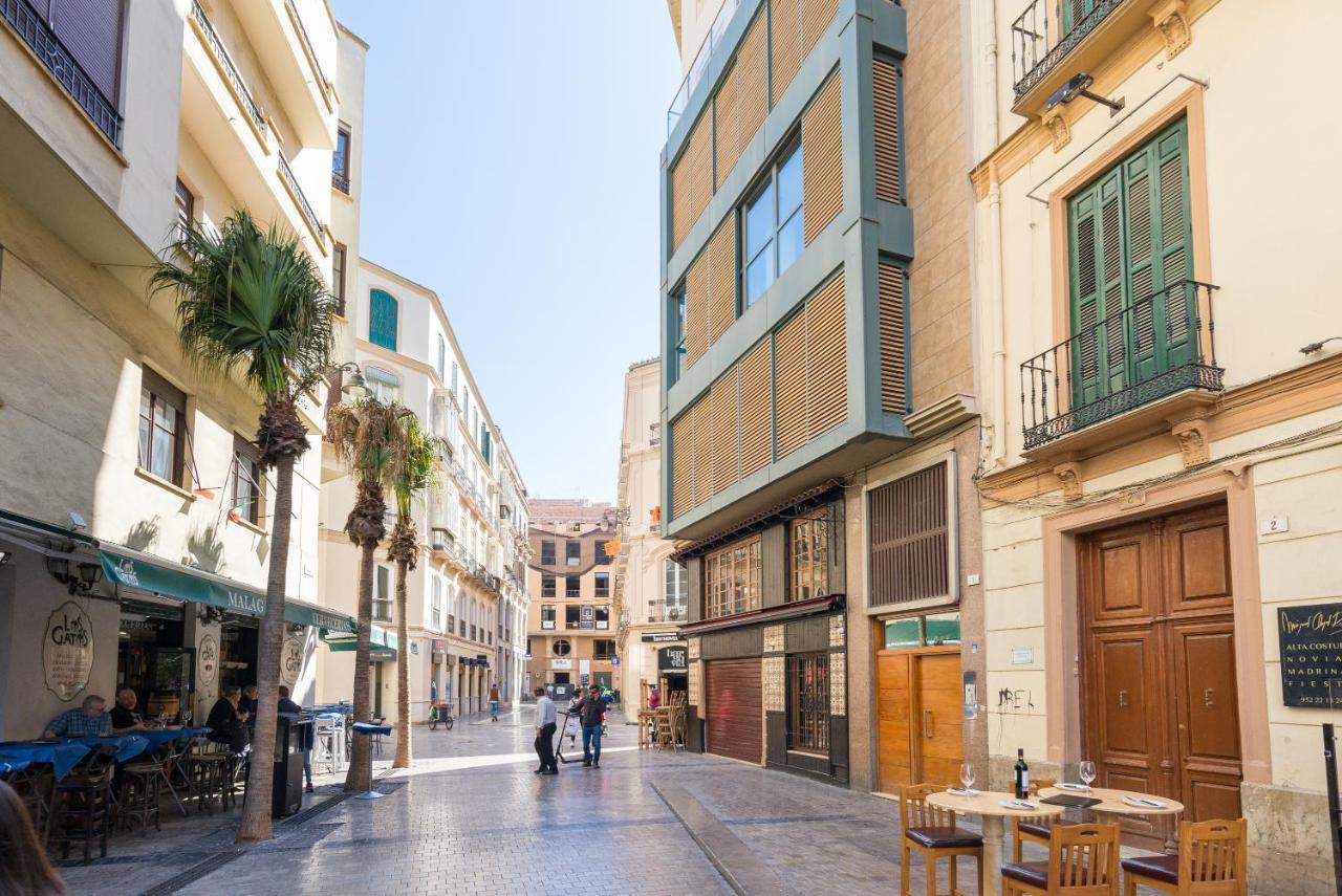 Plaza Uncibay Malaga Exterior photo