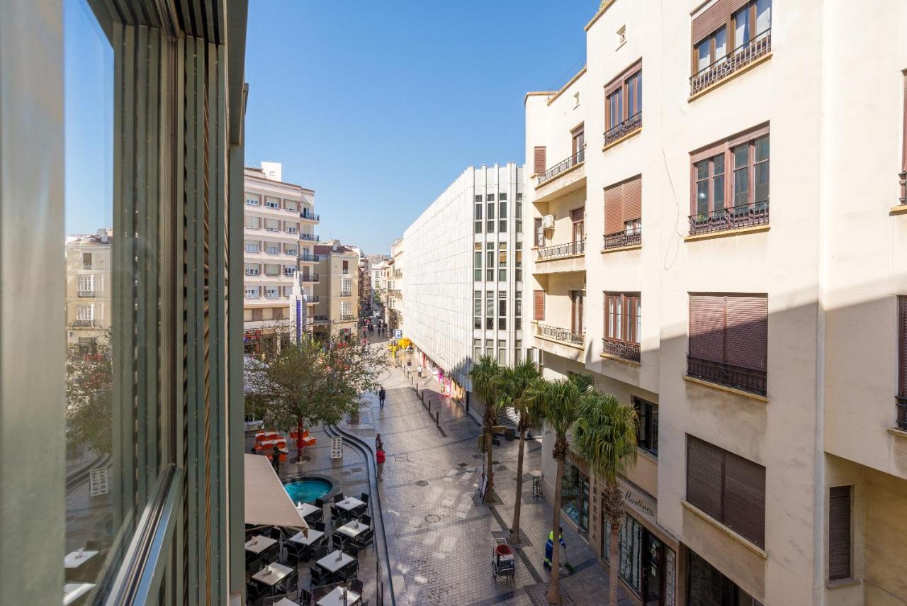 Plaza Uncibay Malaga Exterior photo